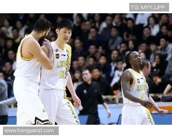 南京网球队以63分稳居总决赛积分榜首位展现强劲实力